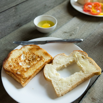 Fried Egg in a Hole